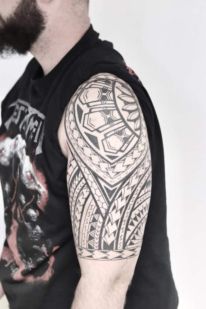 Discover Maori Tattoos: Designs, Symbols Cultural Meanings