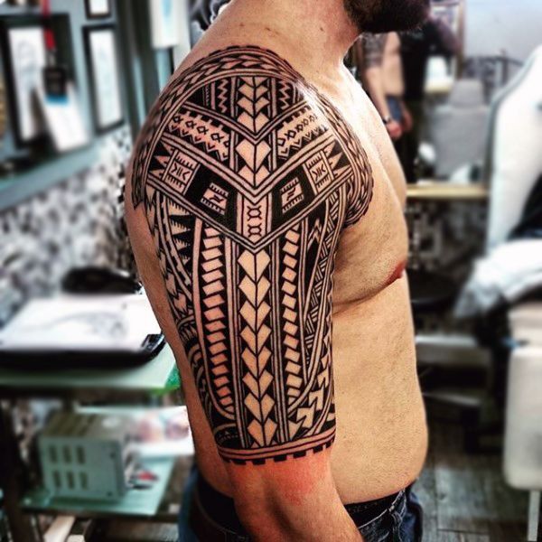 Exploring the Rich Heritage of Maori Tattoo - A Deep Dive into Cultural Significance and Modern Interpretations