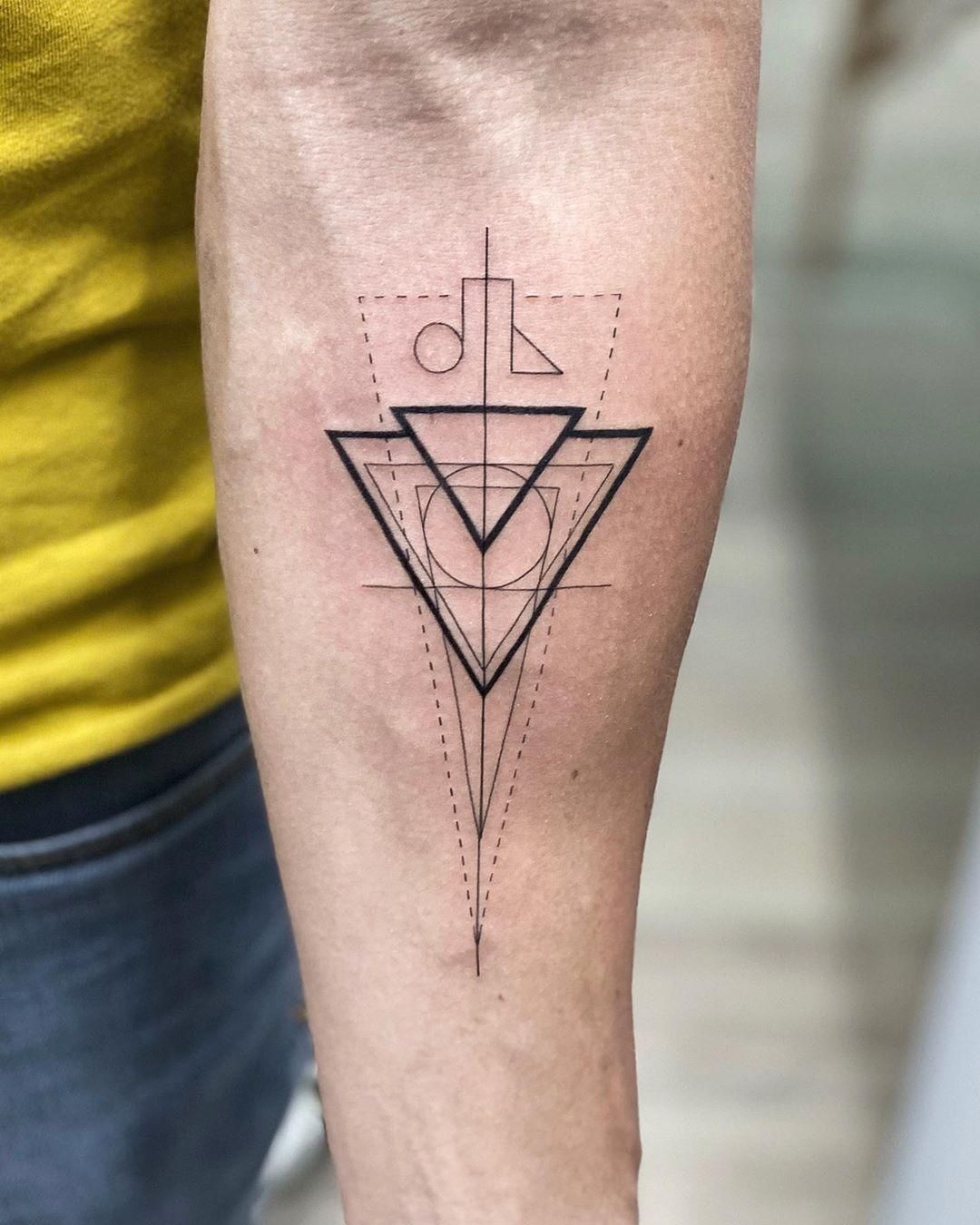 Intriguing Geometric Tattoo Designs to Inspire You